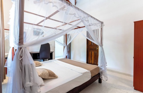 Ahangama Villa | Charming Moss Villa with Serene Garden Views – Your Relaxing Getaway Awaits!