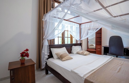 Ahangama Villa | Charming Moss Villa with Serene Garden Views – Your Relaxing Getaway Awaits!