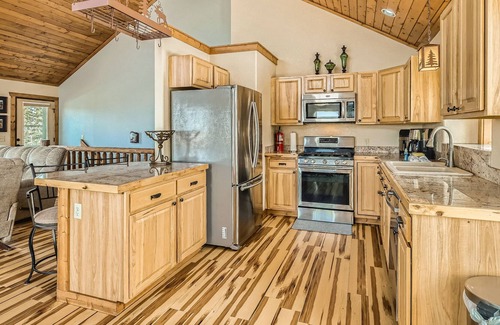 Warm Springs House | Charming mountain cabin in Fairplay w/ private hot tub and epic views