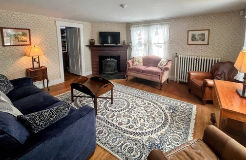 Ashland House | Charming New England Family Home