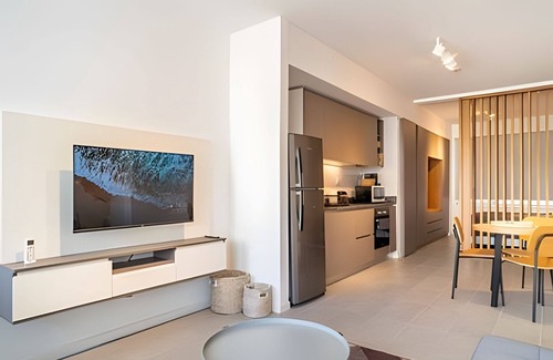 Villa Crespo House | Charming New Palermo Studio with Views