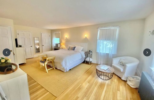 Bellevue Avenue Historic District House | Charming Newport Home Rental September-May/June Lease. Flexible on dates.