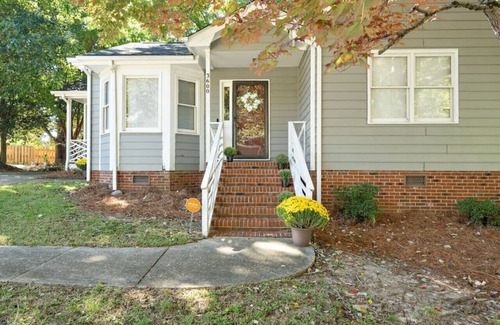 Northeast Raleigh House | Charming North Raleigh Home