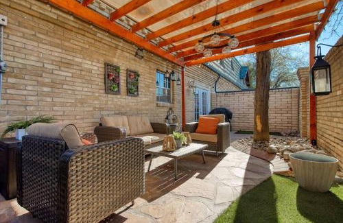 El Paso Apartment | Charming Oasis Apartment