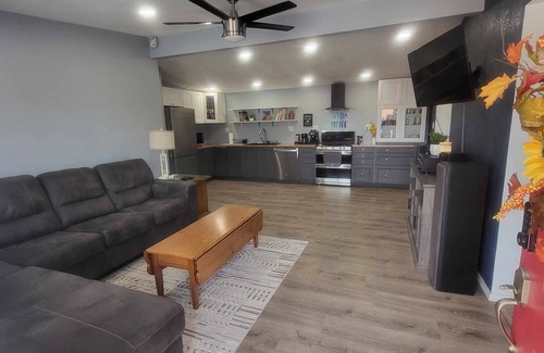 Tucson House | Charming Oasis in the Heart of Sunnyside, Tucson