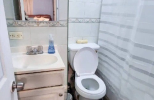 Queens Apartment | Charming Oasis Steps from Beach & Metro Station