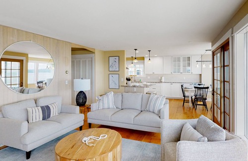 Rollingbay House | Charming oceanfront home with firepit, deck, beach access, deck, & W/D