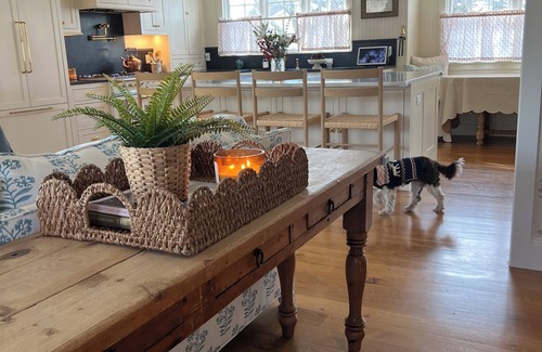 Old Greenwich House | Charming Old Greenwich Beach House