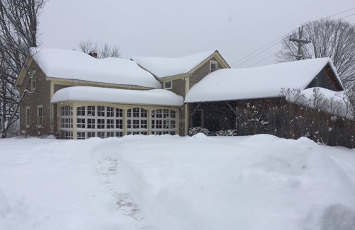 Richmond House | Charming Old Vermont Farmhouse: Rental