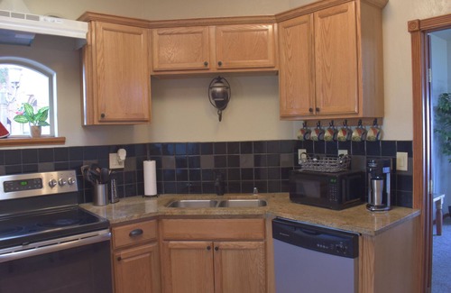 Rio Rancho Villa | Charming Old-World Casita, complete with all the modern conveniences.