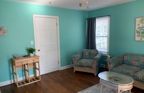 St. Pete Beach Apartment | Charming One Bedroom on St Pete Beach "America's #1 Beach