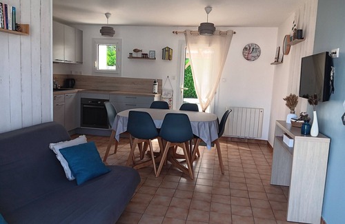 La Faute-sur-Mer House | Charming Pet-Friendly Holiday Home with Garden, Near Beach and Shops