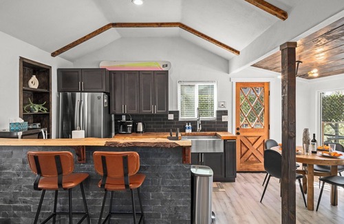 Kings Beach House | Charming Pet-Friendly Chalet | Lake Views, Deck & Fireplace Near Kings Beach