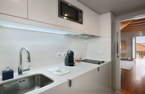 Centro / Baixa Apartment | Charming Porto Apartment with City and River Views