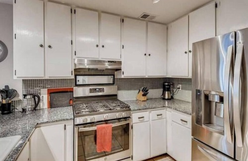 Whittier House | Charming Private 2BDR Near All Things Downtown