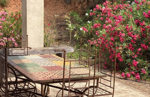 Gardanne House | Charming provencal bastide, 10 min from Aix en Provence