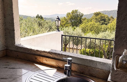 Claviers House | Charming Provence Villa La Passe: Luxurious Pool Retreat Near Claviers