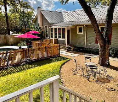 Smithville Apartment | Charming Red Owl Courts Studio