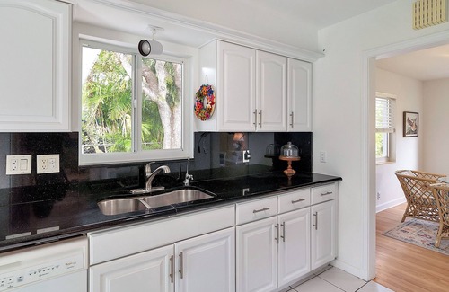Palm Beach - West Palm Beach House | Charming redone house just minutes from beach…