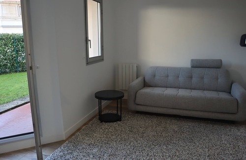 Rueil-Malmaison Apartment | Charming renovated T2 Rueil Malmaison: Mobility lease