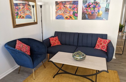 Tampa Villa | Charming Renovate Home by YBOR and Downtown