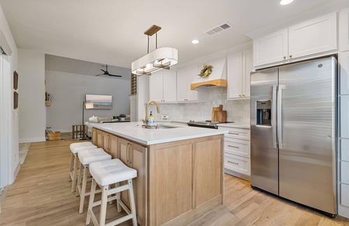Frisco House | Charming renovated 3-bedroom bungalow with WiFi and AC in fabulous Frisco TX