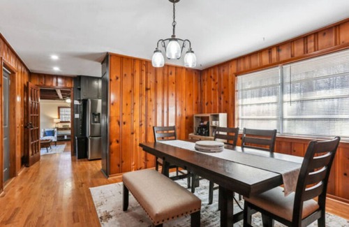 Mableton House | Charming renovated 4 Bedroom Ranch walking distance to the Silver Comet Trail!n
