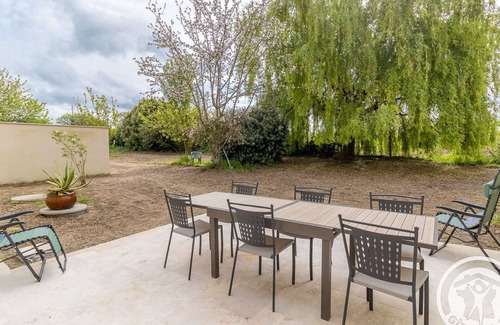 Vivy Cottage | Charming renovated, air-conditioned and spacious cottage for 4 in Vivy