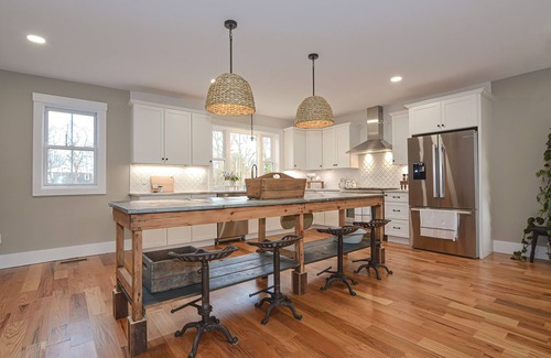 Townsend Other | Charming Renovated Farmhouse