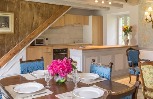 Bacilly Cottage | Charming renovated house with private garden in Mont St-Michel Bay