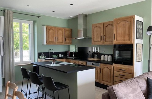 Courcay Cottage | Charming Renovated Touraine Cottage: Games Room, Gym, and Beautiful Garden