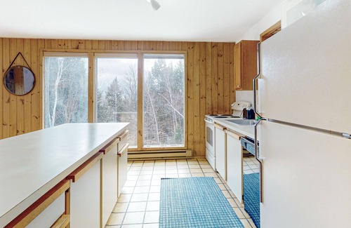 Winhall House | Charming retreat close to skiing with firepit, W/D, & fireplace - dog friendly