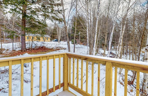 Winhall House | Charming retreat close to skiing with firepit, W/D, & fireplace - dog friendly