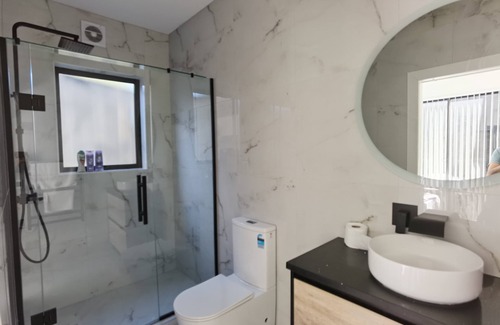 Mount Roskill House | Charming Retreat in the Heart of Auckland