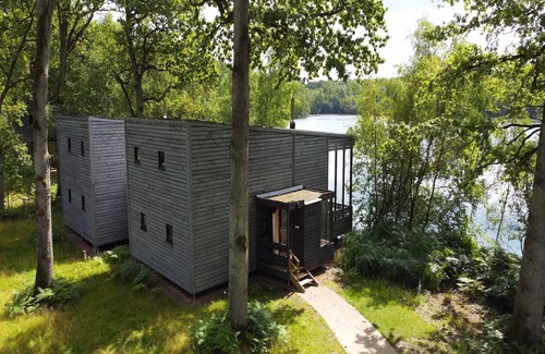 Maubray Villa | Charming Retreat with Pool