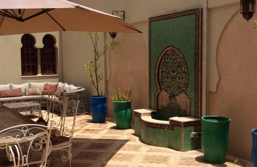 Marrakech House | CHARMING RIAD IN A PRIVATE RESIDENCE IN THE HEART OF OLIVERAIE.