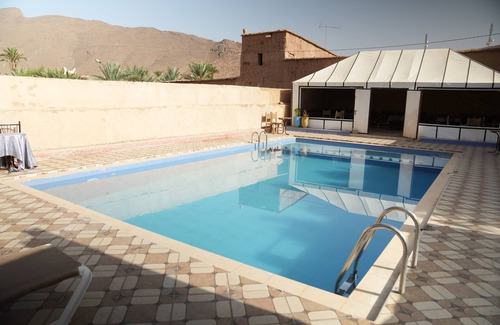 Foum Zguid House | Charming riad in wonderful Foum Zguid with fitness room, AC