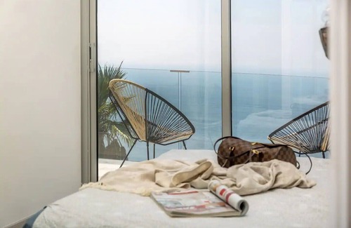 Antheor House | Charming Riviera Villa for 8 Guests, Pool & Sea View