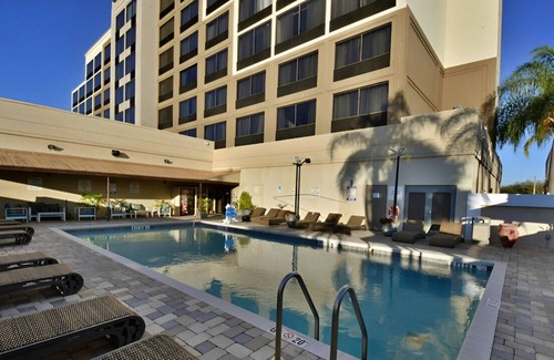 Orlando House | Charming Rm for Business & Leisure, Near Shops!