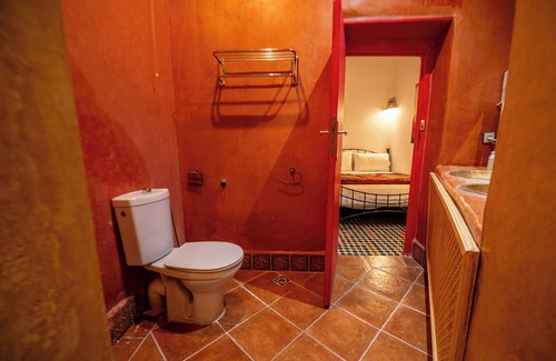 Dar Tazi House | Charming Room at riad in phenomenal Fès