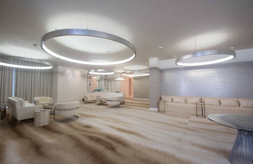 Nassau Hotel | Charming Room w/Beach Access - Multiple Pools | Perfect for Romantic Stay