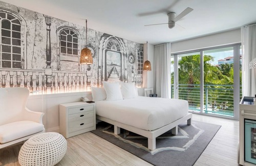 Nassau Hotel | Charming Room w/Beach Access - Multiple Pools | Perfect for Romantic Stay
