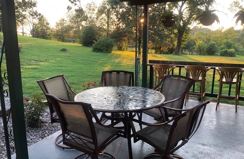 Mid America House | Charming Rustic Home, with a Salt Water Indoor Heated Pool in Hot Springs