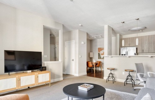 East San Mateo Apartment | Charming San Mateo 1BR w/ Pool, Gym & W/D, near Target, by Blueground