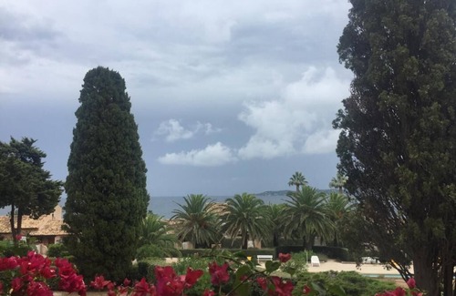 Sainte-Maxime Apartment | Charming sea-view apartment.