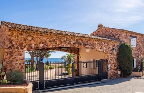 Sainte-Maxime Apartment | Charming sea-view apartment.