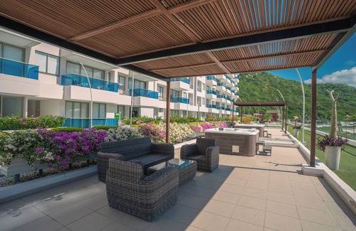 Pozos Colorados Apartment | Charming seafront 2-bedroom apartment with AC, WiFi in delightful Santa Marta