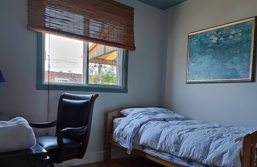 Laval-des-Rapides Apartment | Charming, Serene & Conveniently Located Apartment