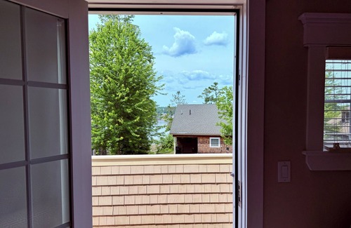 Edgecomb Cottage | Charming Sheepscot Overlook Cottage