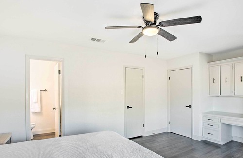 Sherman House | Charming Sherman Home w/ Spacious Yard & Pond